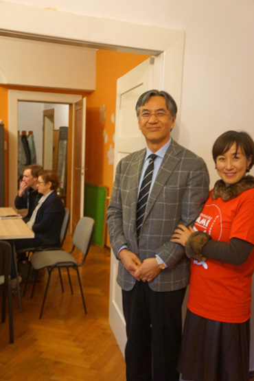 Ambasador Japonii w Polsce z wizyta na lekcji w Fundacji nami
